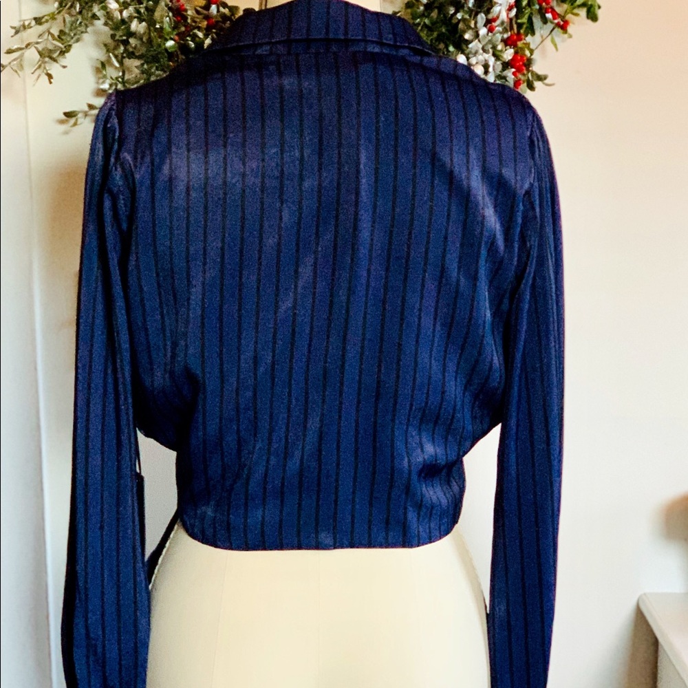 House of Harlow 1960 Revolve Blue Wrap Top - Picture 4 of 5